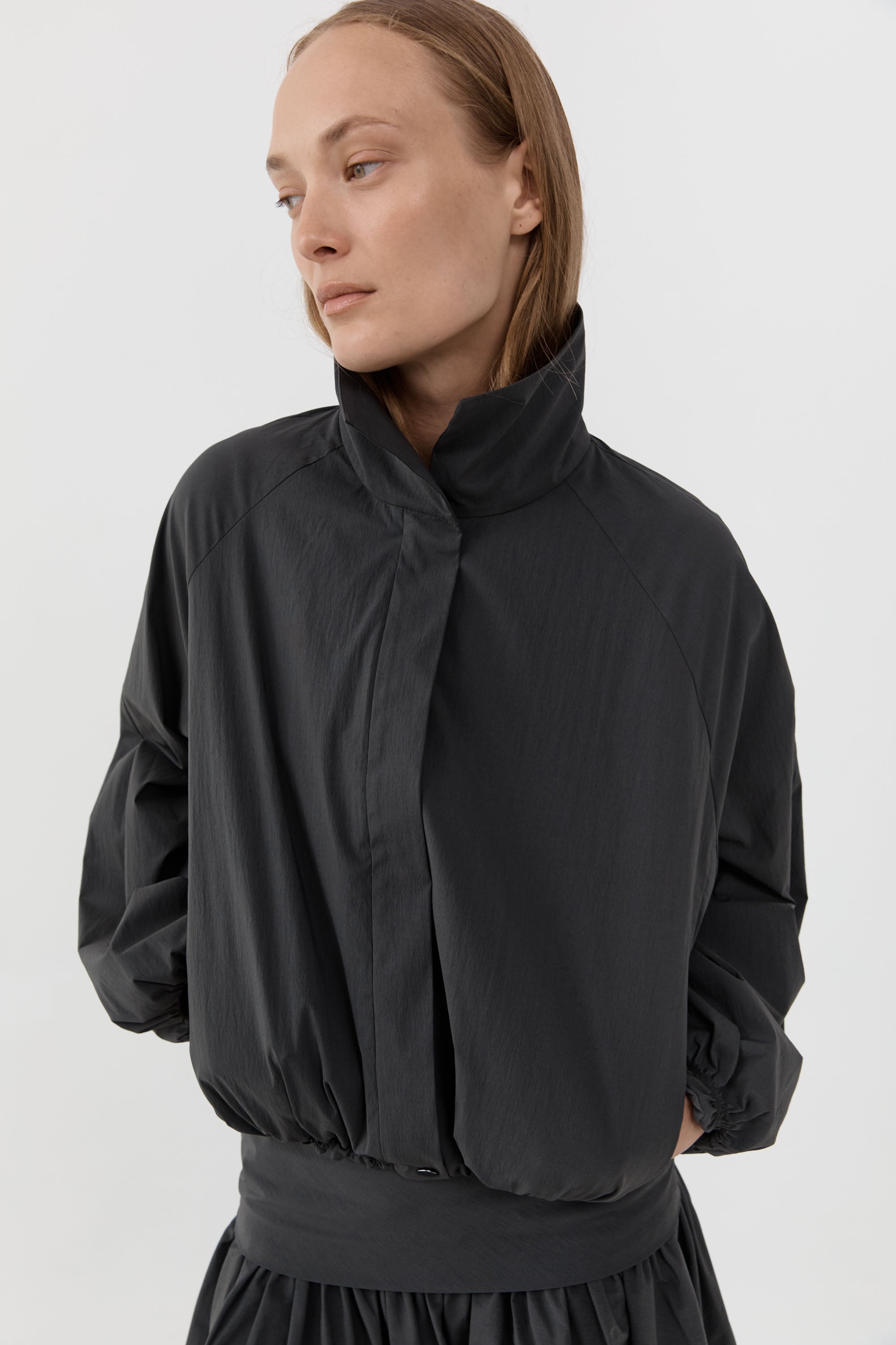 St Agni Balloon Jacket in Magnet - close up