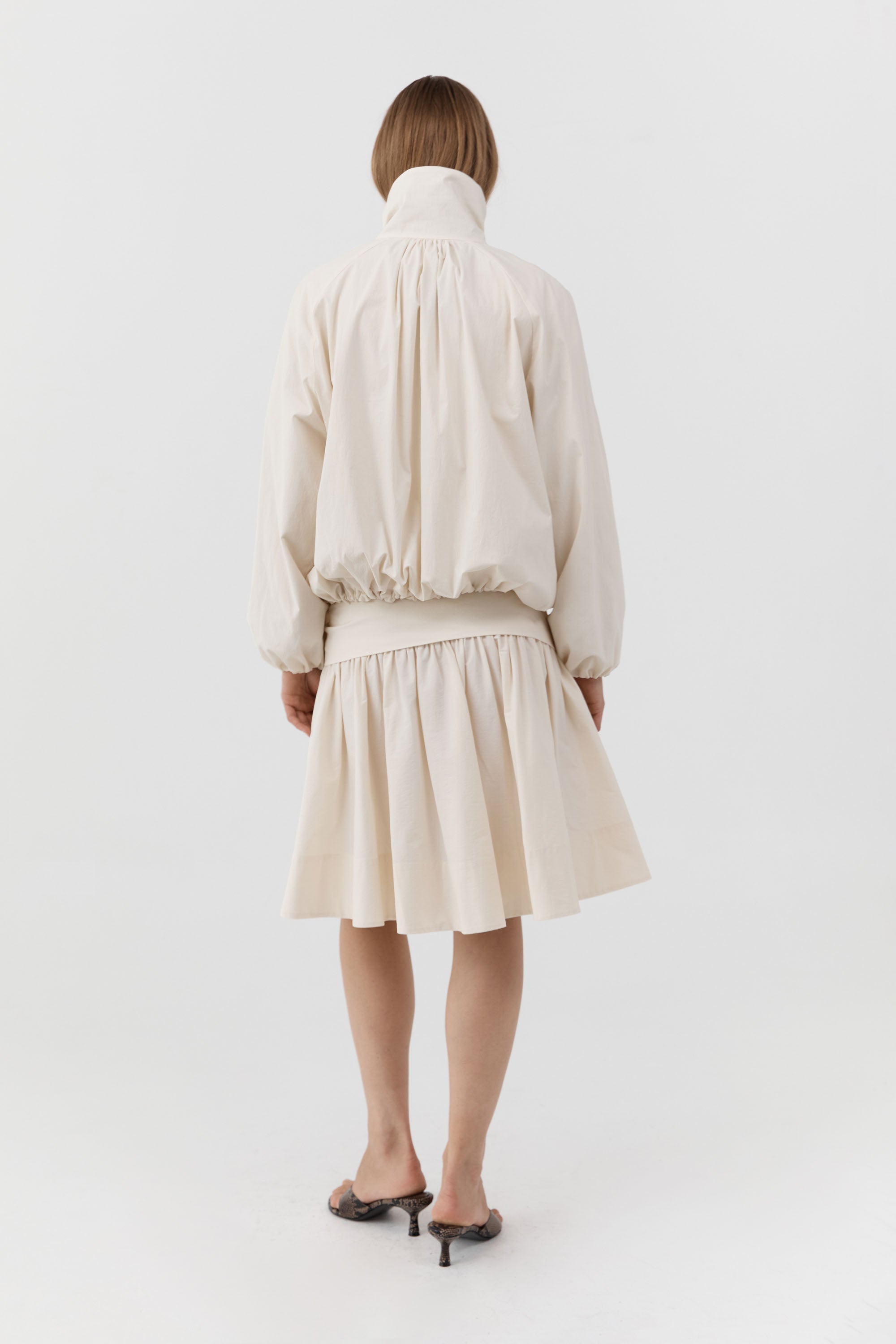 St Agni Balloon Jacket in Talco - outfit inspiration