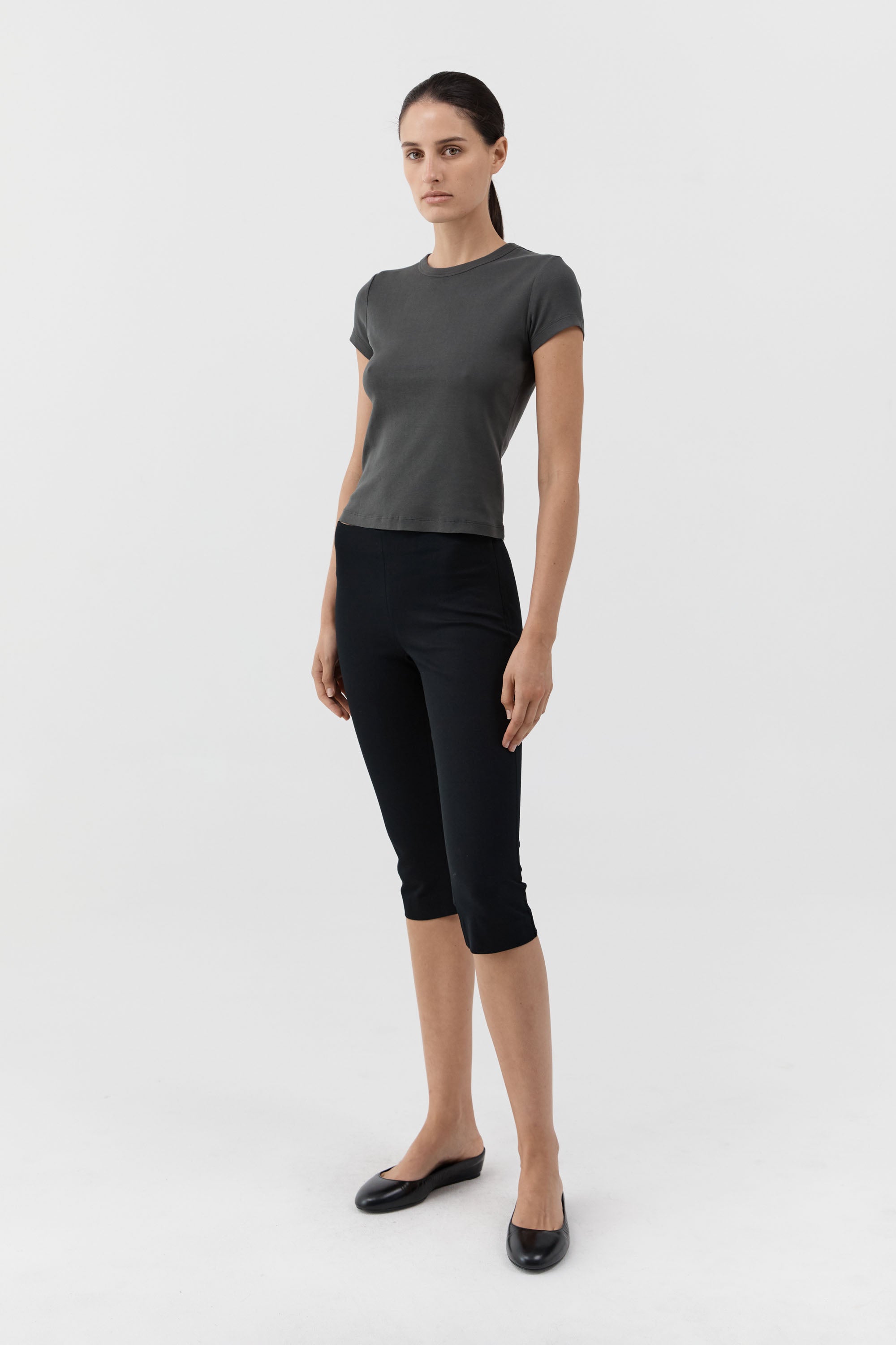 St Agni Compact Cotton Capri Pants in Black - detail view