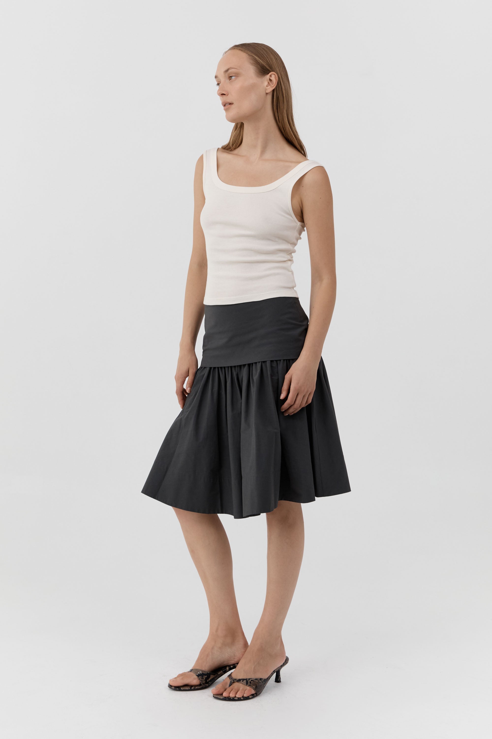 St Agni Organic Cotton Scooped Ballerina Top in Talco - close up