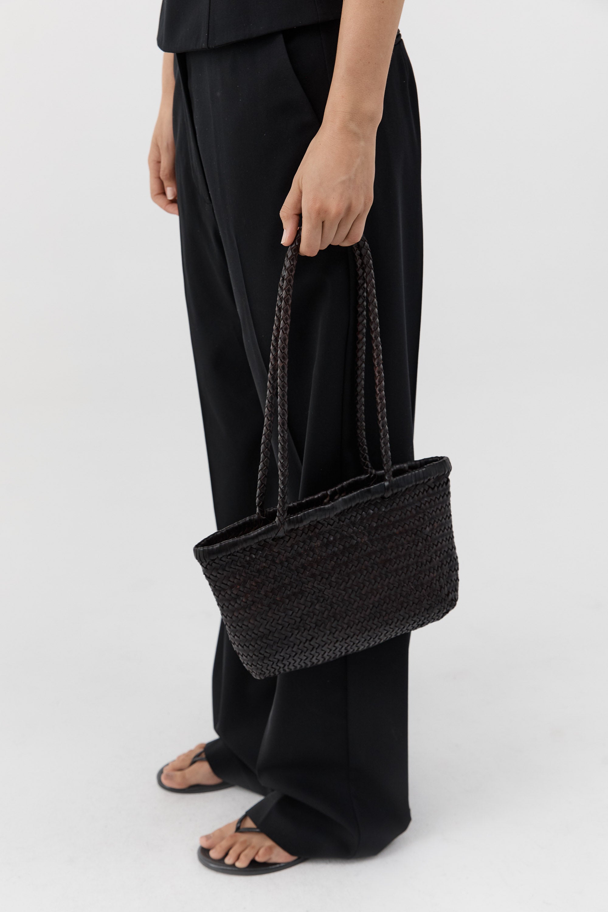 St Agni Petit Bagu Bag in Coffee - detail view