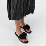 St Agni Urchin Slide in Black - close up