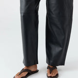 St Agni Lattice Weave Thong in Coffee