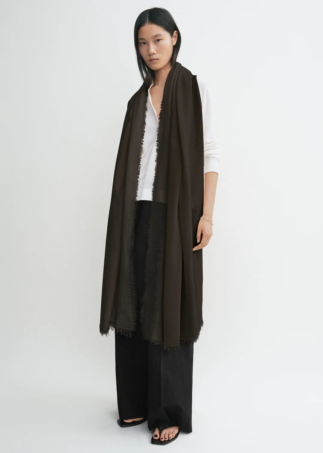 Toteme Light Wool Blanket Scarf in Chocolate