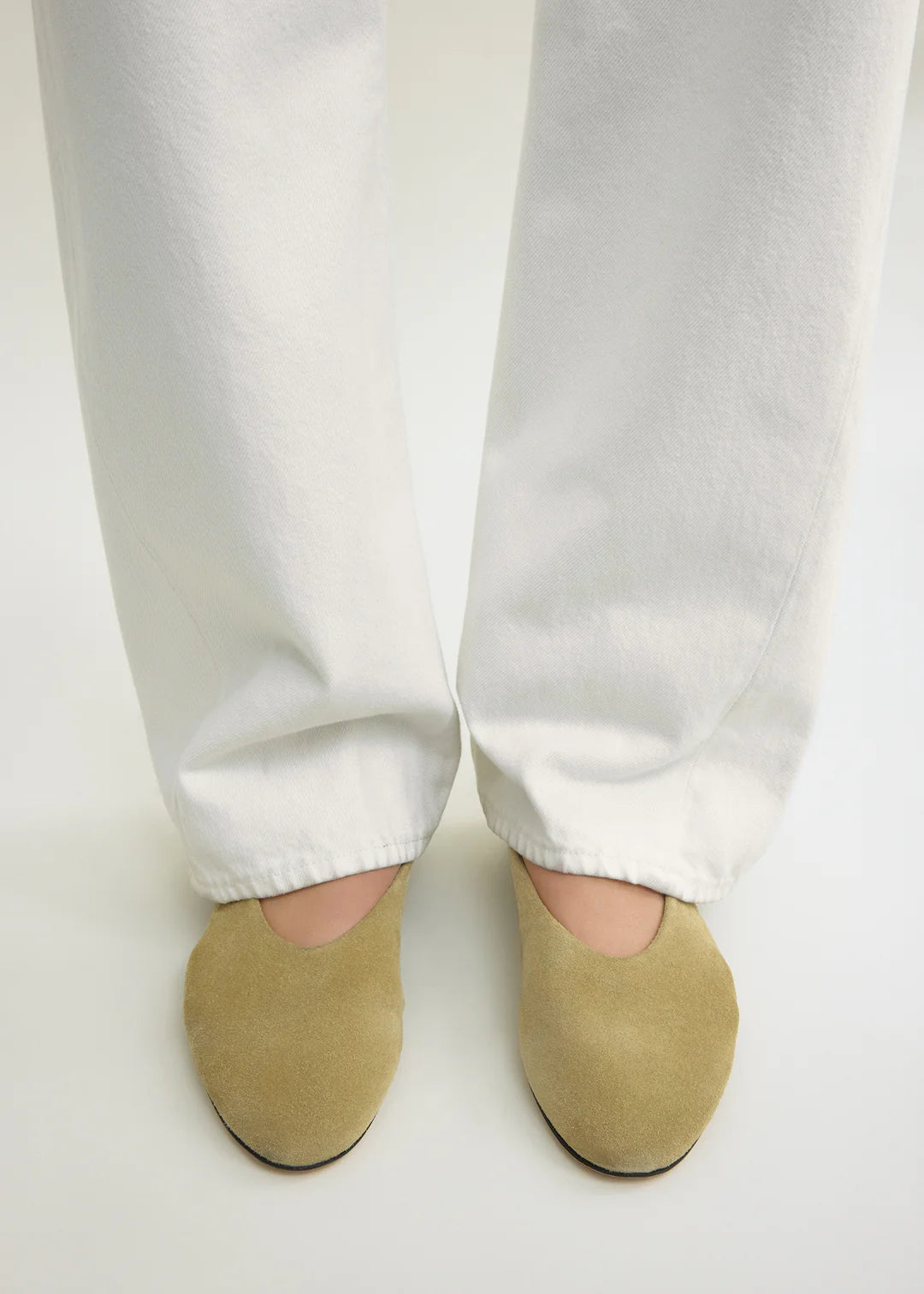 Toteme Slip Suede Ballerinas in Cashew