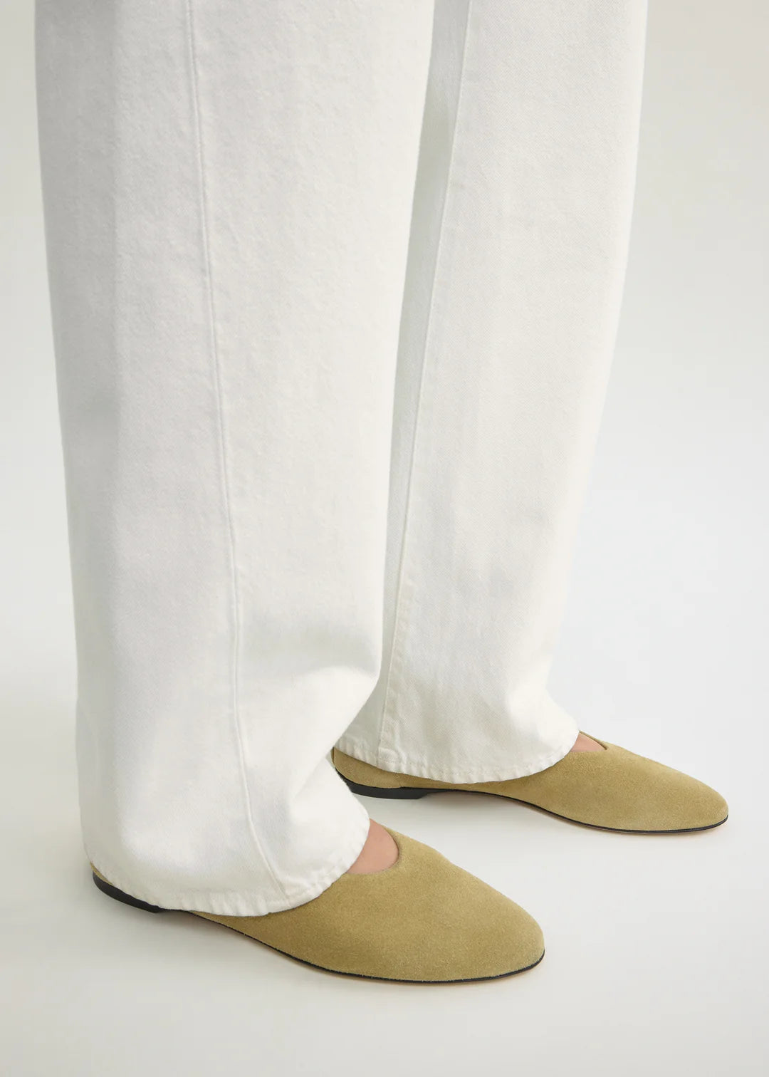 Toteme Slip Suede Ballerinas in Cashew