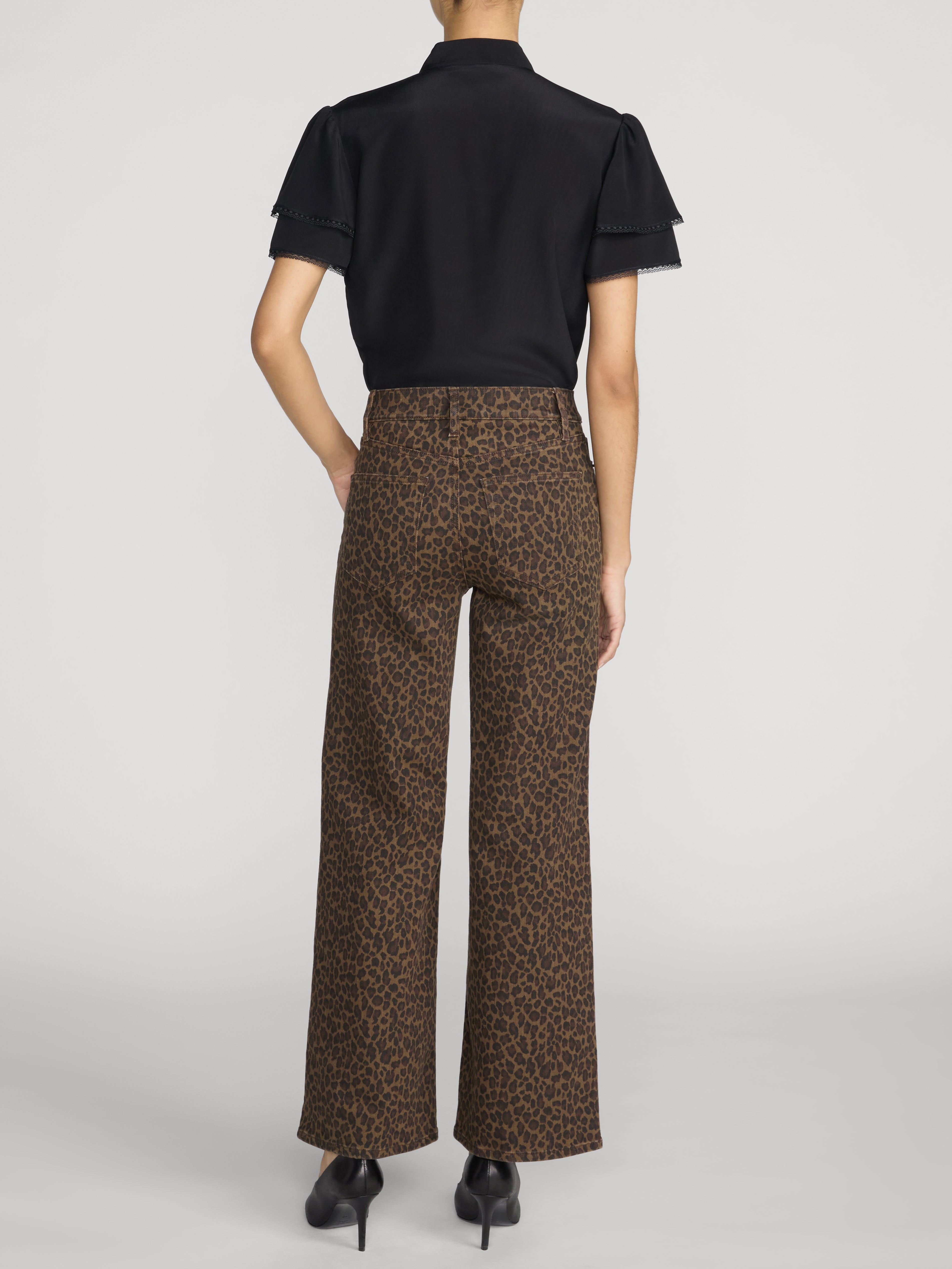Frame The Silk Arcadia Top in Black - close up