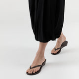 St Agni Thong Wedge in Coffee