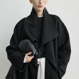 Toteme Signature Double Coat in Black - detail view