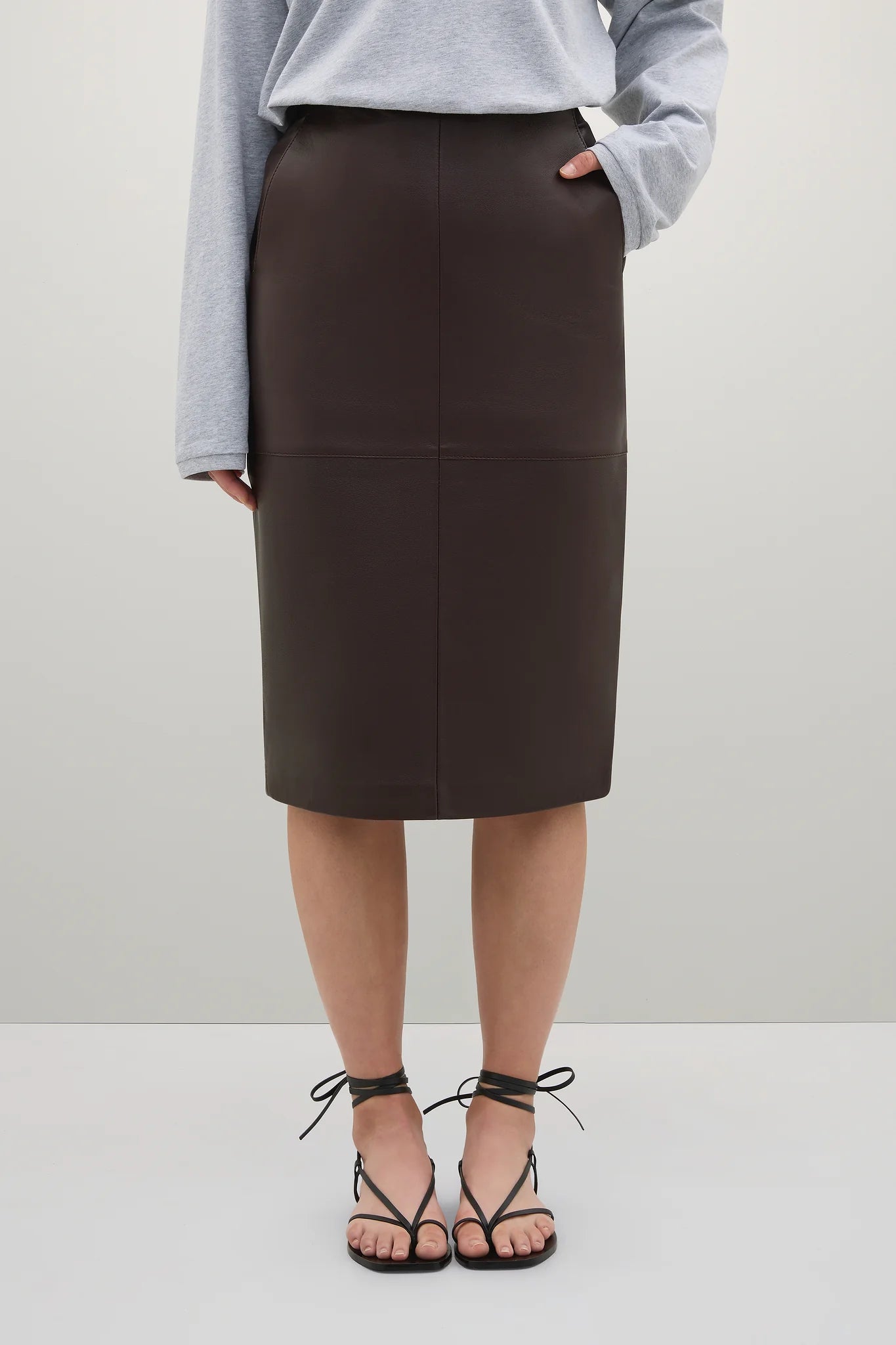 A Emery Wright Leather Skirt in Mahogany