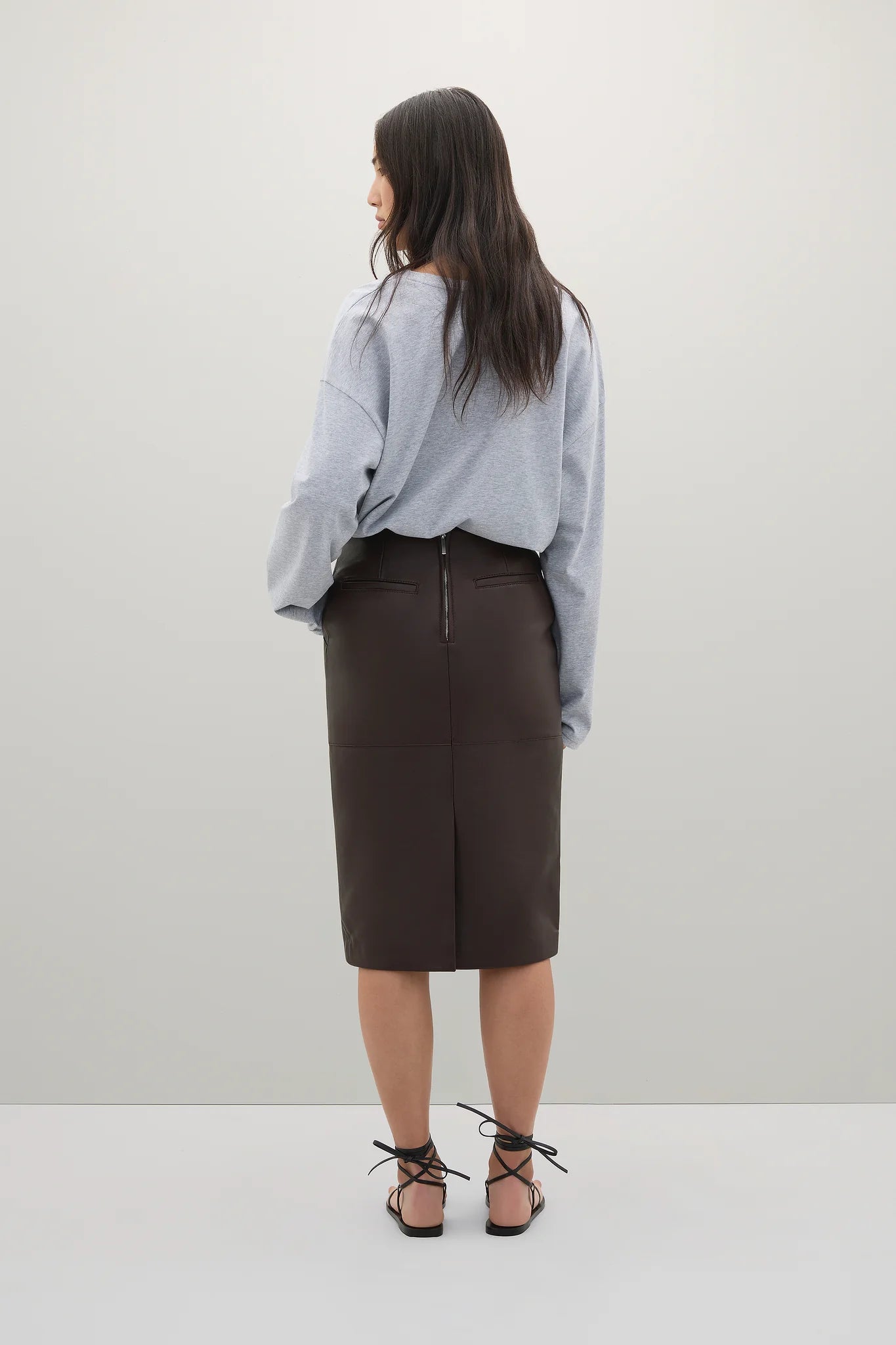 A Emery Wright Leather Skirt in Mahogany