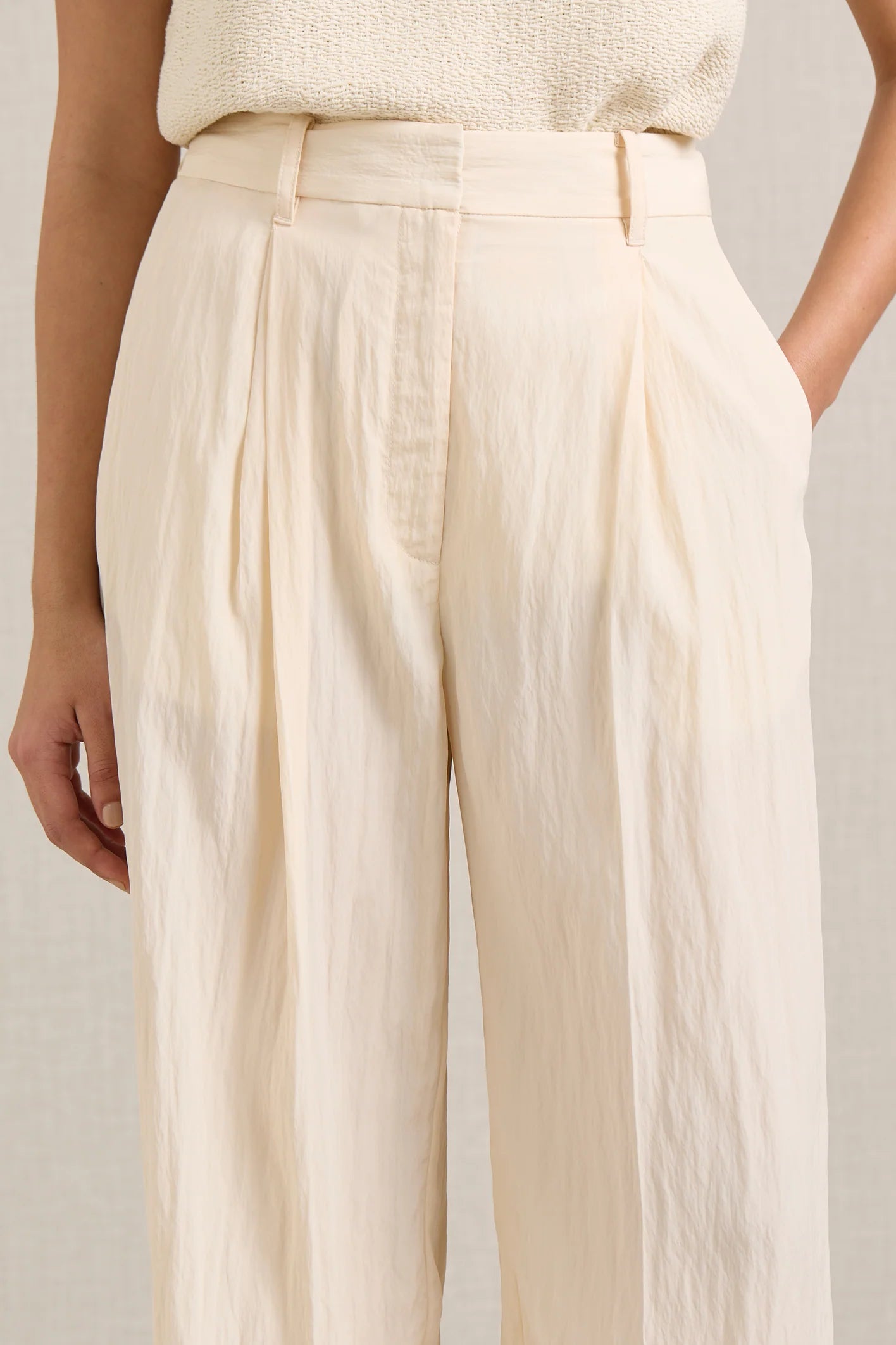 A Emery Goddard Parachute Pant in Bisque