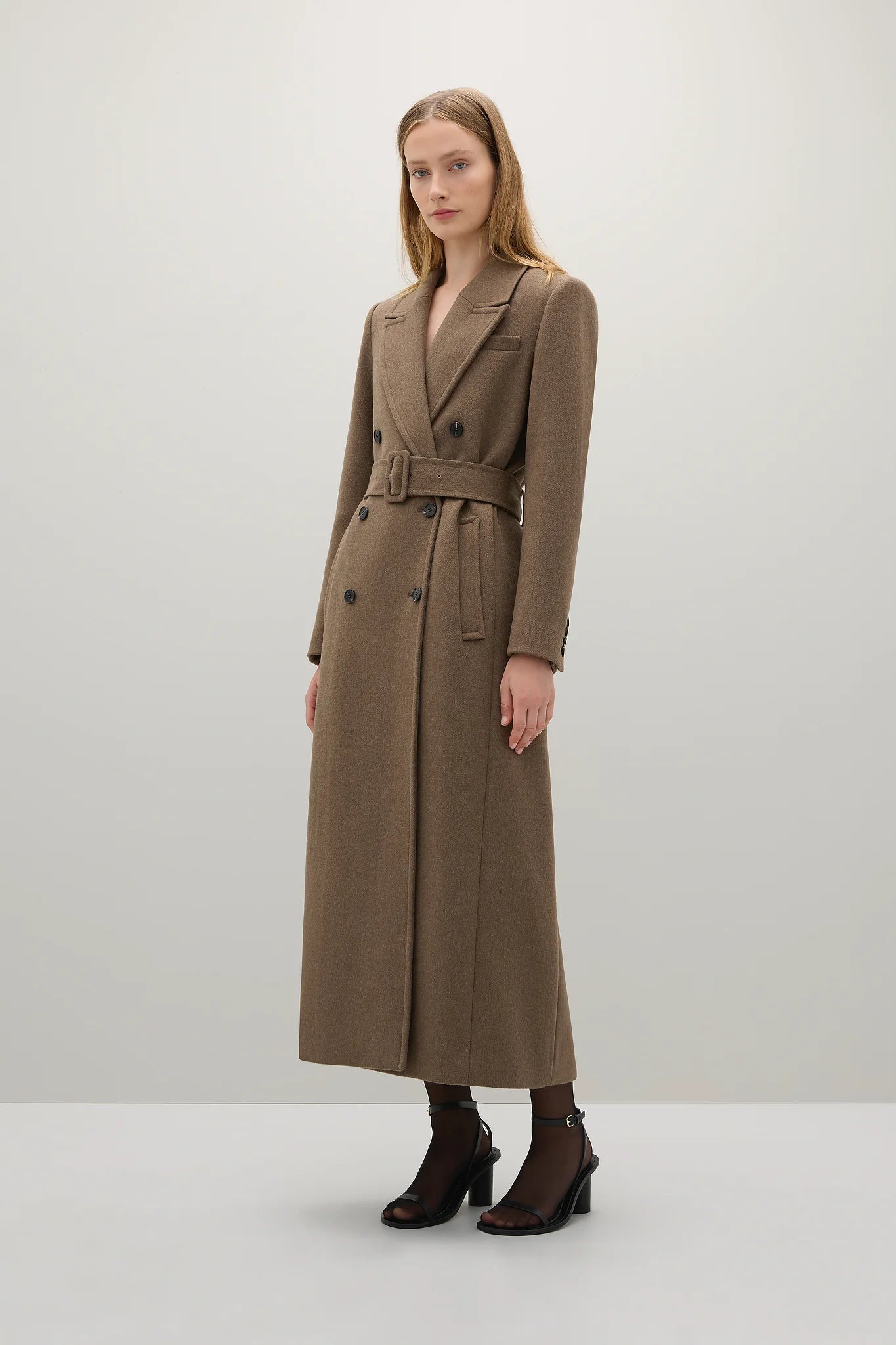 A Emery Kenner Coat in Flax Melange