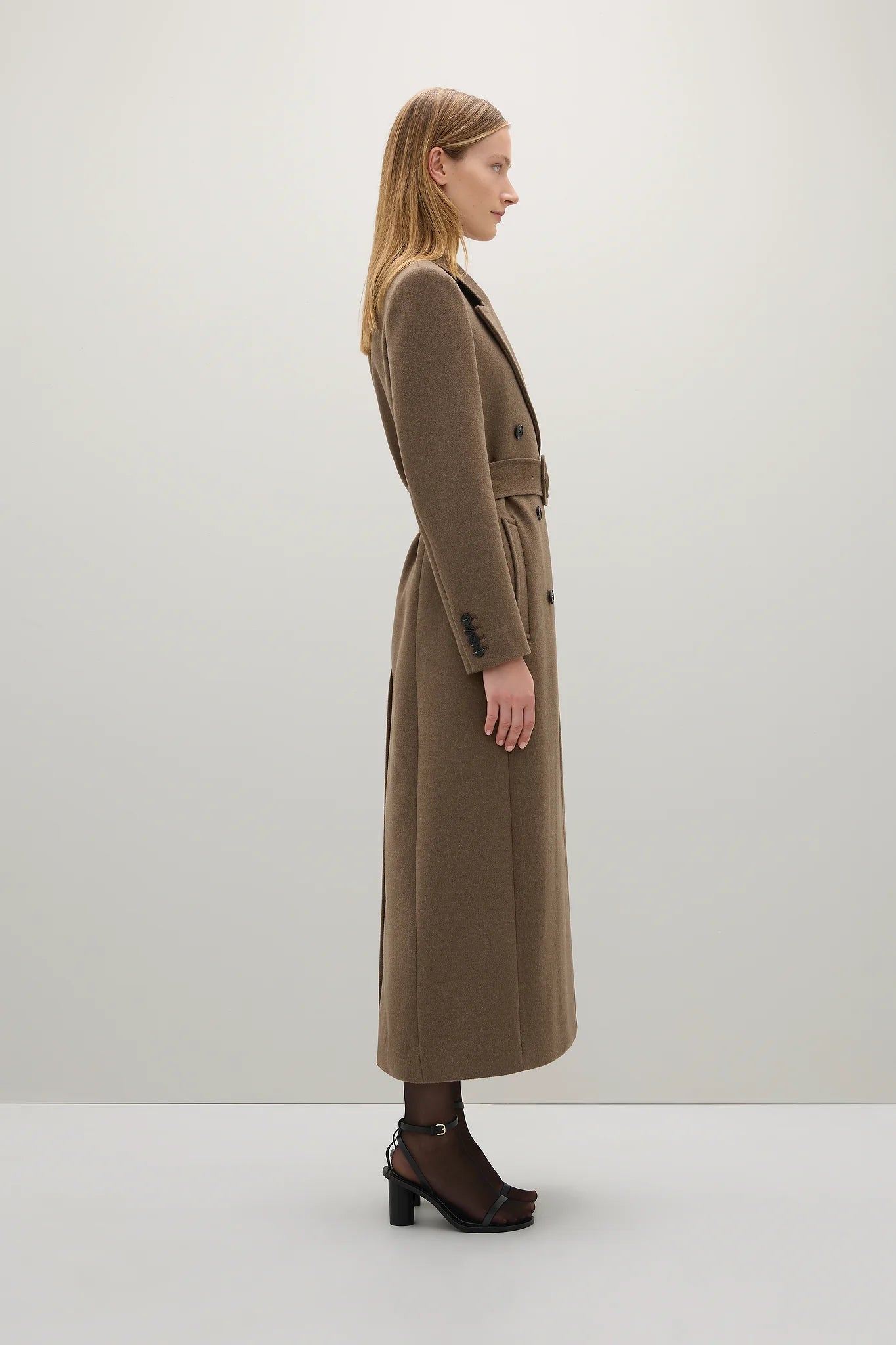 A Emery Kenner Coat in Flax Melange