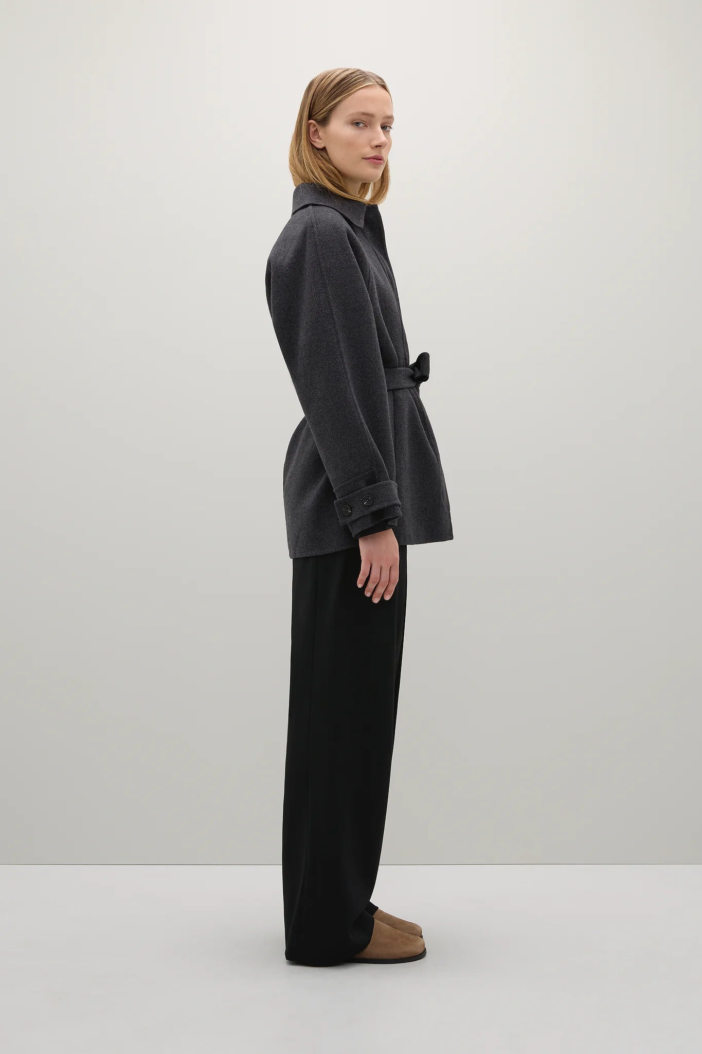 A Emery Wilder Jacket in Charcoal Melange