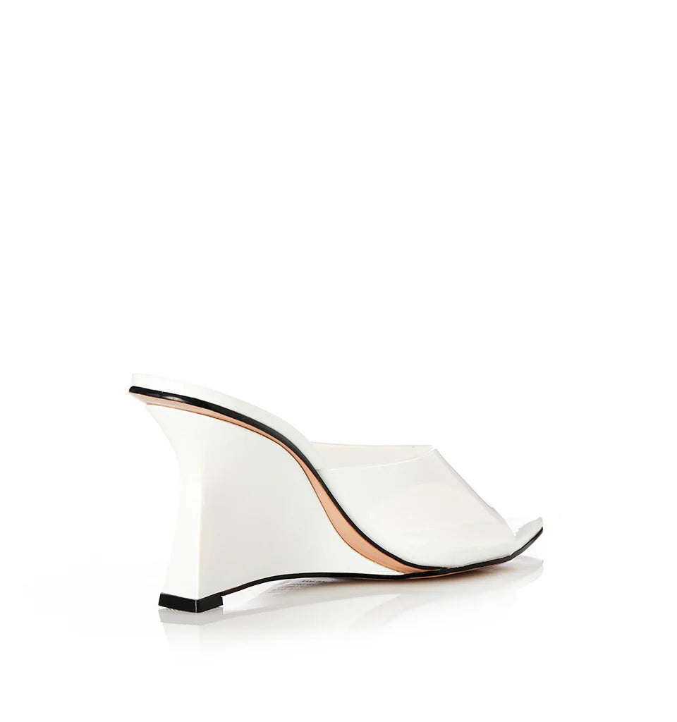 Alisa Mae Rhys Heel in Ivory