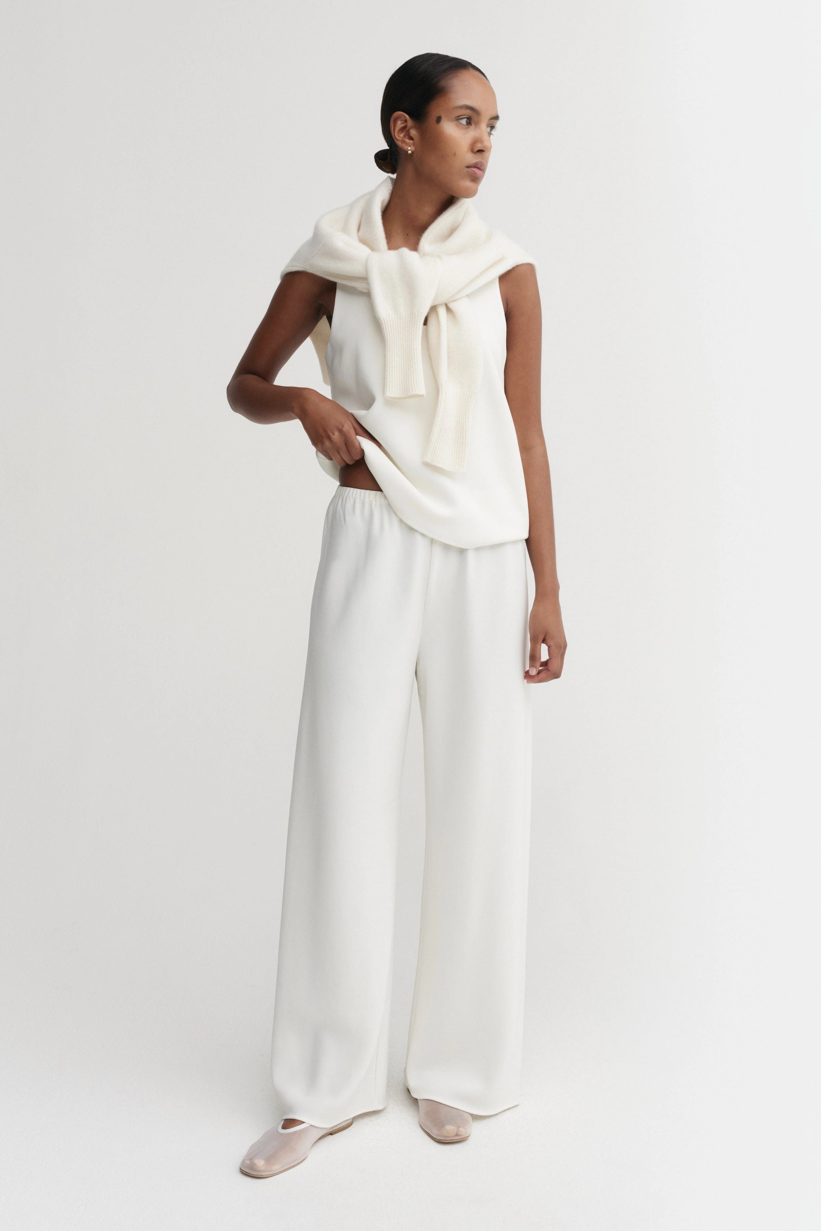 Almada Bea Crepe Pant in Cream