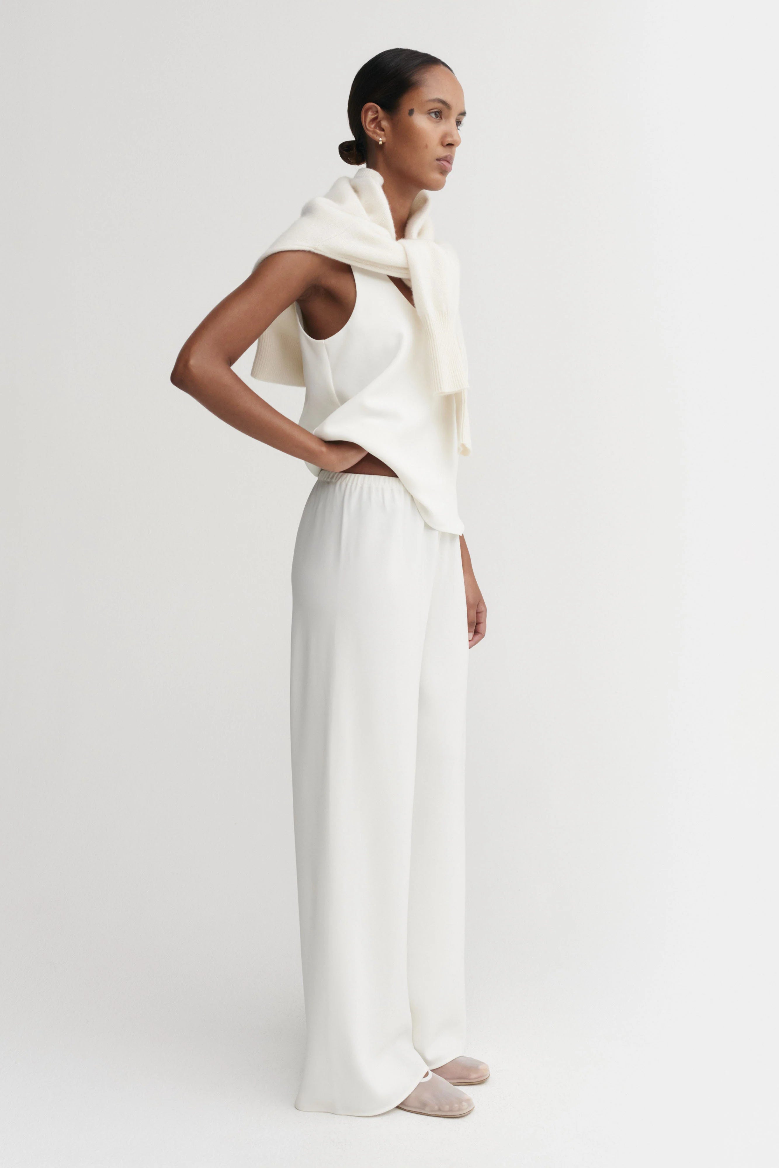 Almada Bea Crepe Pant in Cream