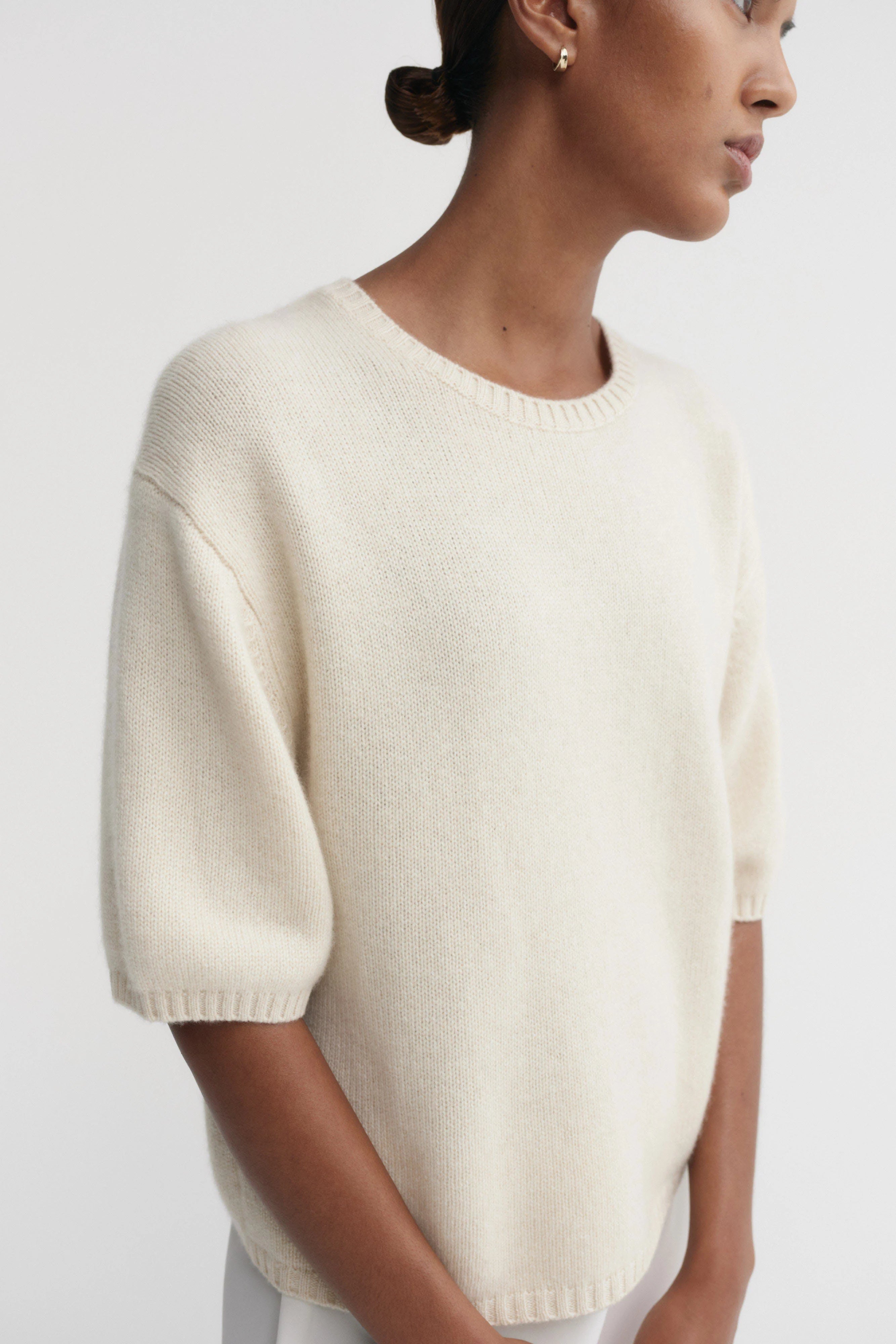 Almada Fei Cashmere T-Shirt in Sand