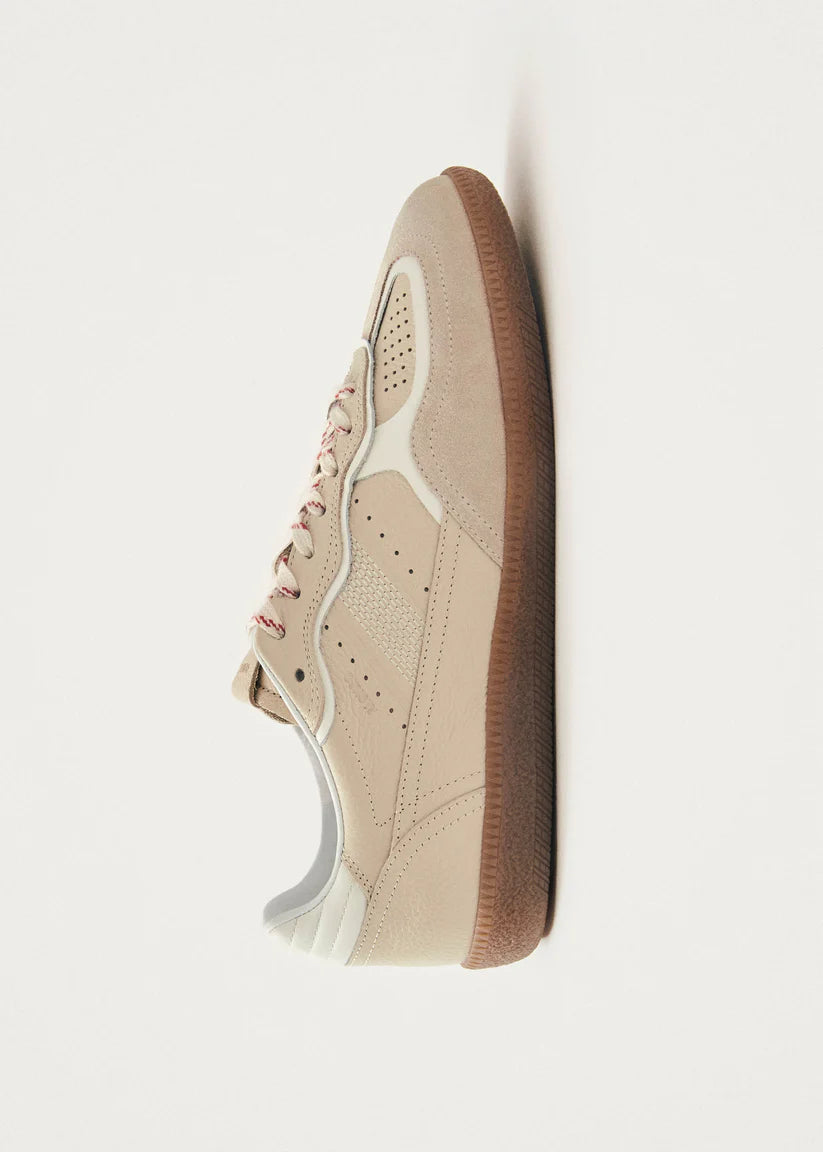 Alohas Tb.490 Rife Grain Leather Sneaker in Cream