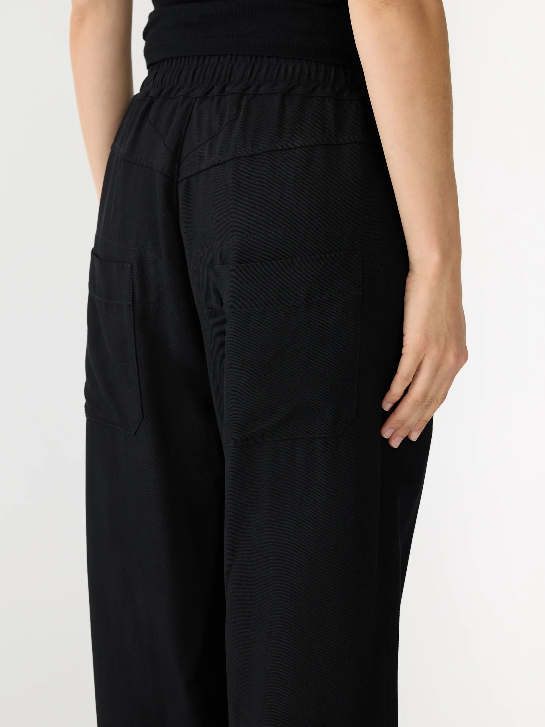 Bassike Viscose Twill Straight Pant in Black