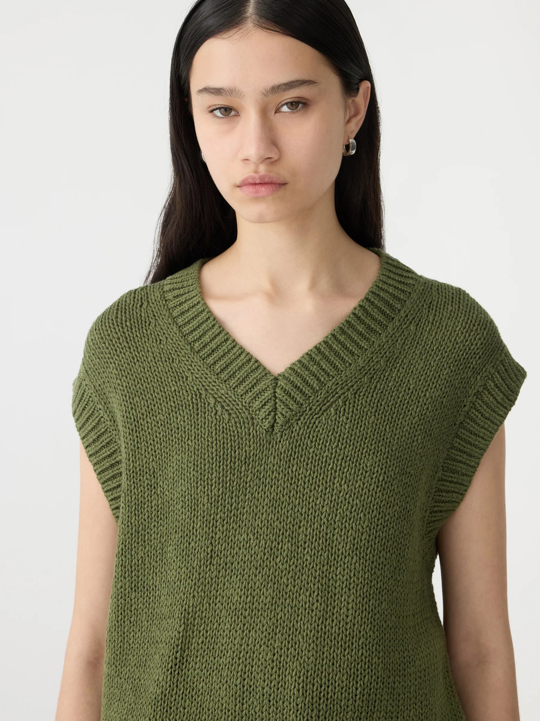 Bassike Cotton Linen V Neck Knit in Military