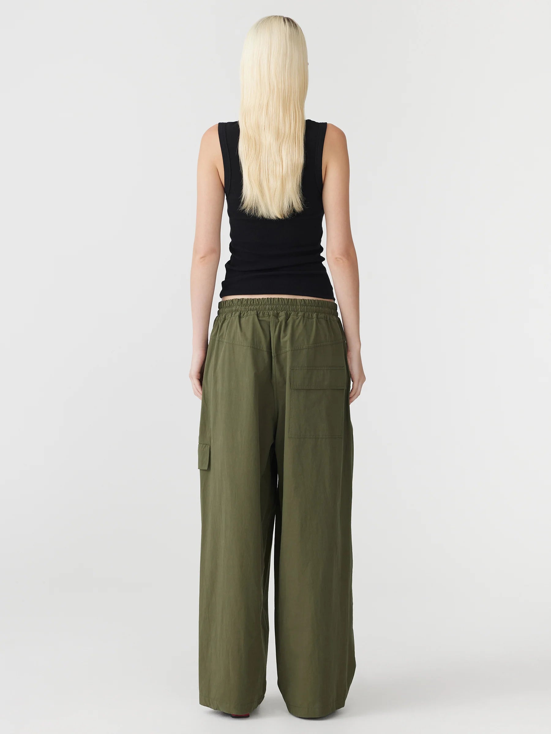 Bassike Crushed Cotton Hiker Pant in Khaki