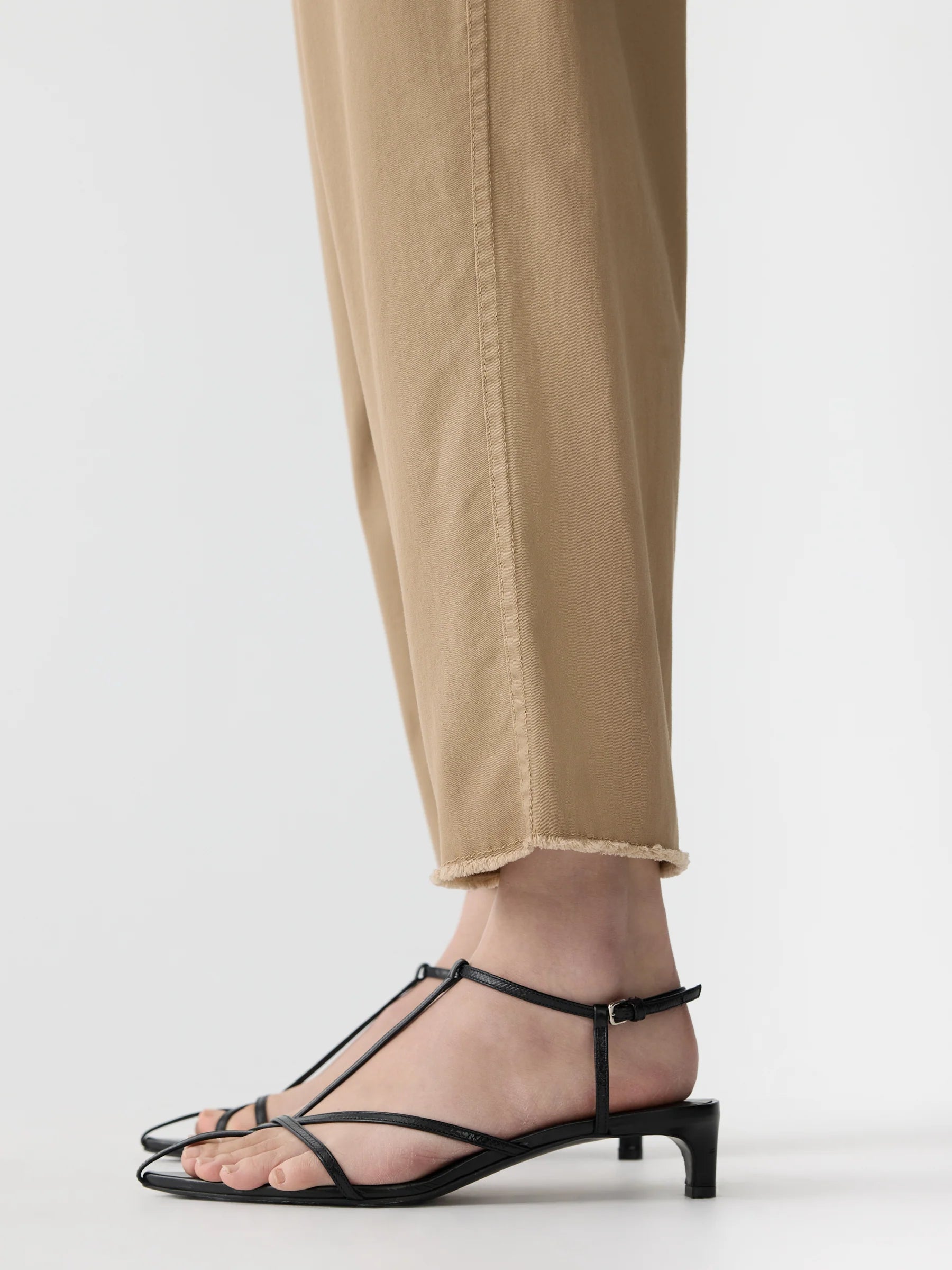 Bassike Stretch Cotton Relaxed Pant in Tan