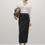 A Emery Burton Knit in Parchment