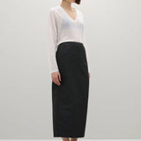 A Emery Burton Knit in Parchment
