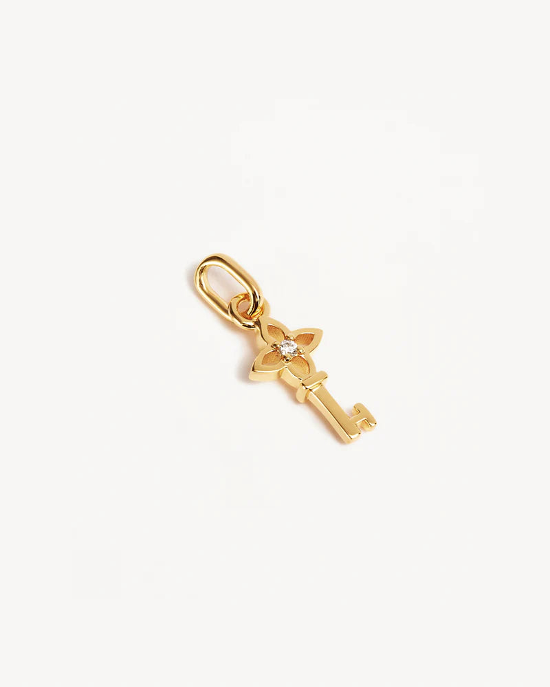 By Charlotte Key To My Heart Pendant in 18K Gold