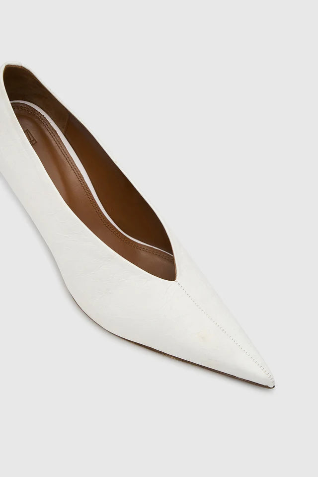 Camilla and Marc Rhys Pump in White