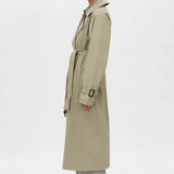 Camilla and Marc Minaret Trench in Seagrass