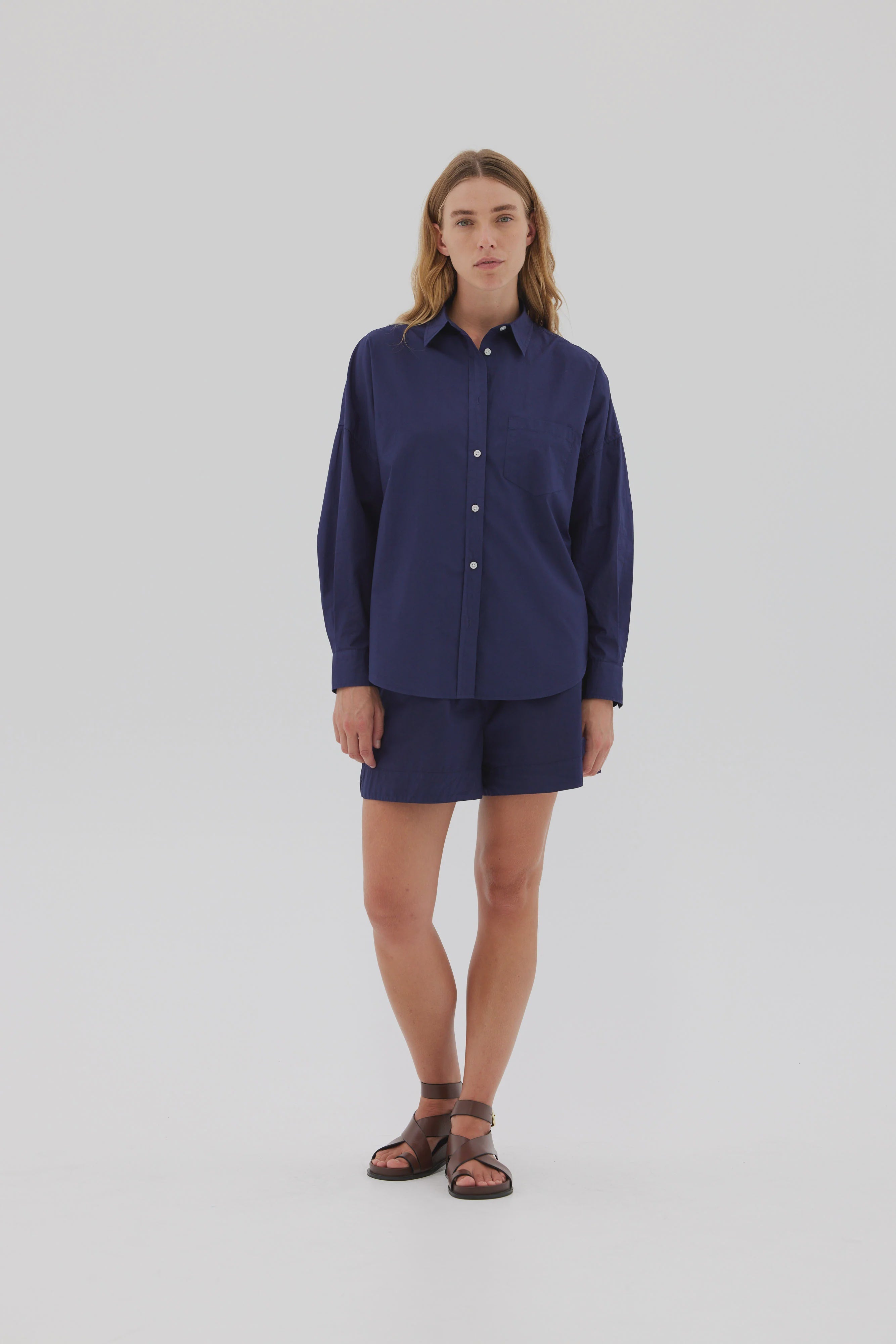 LMND Chiara Cotton Short in Navy