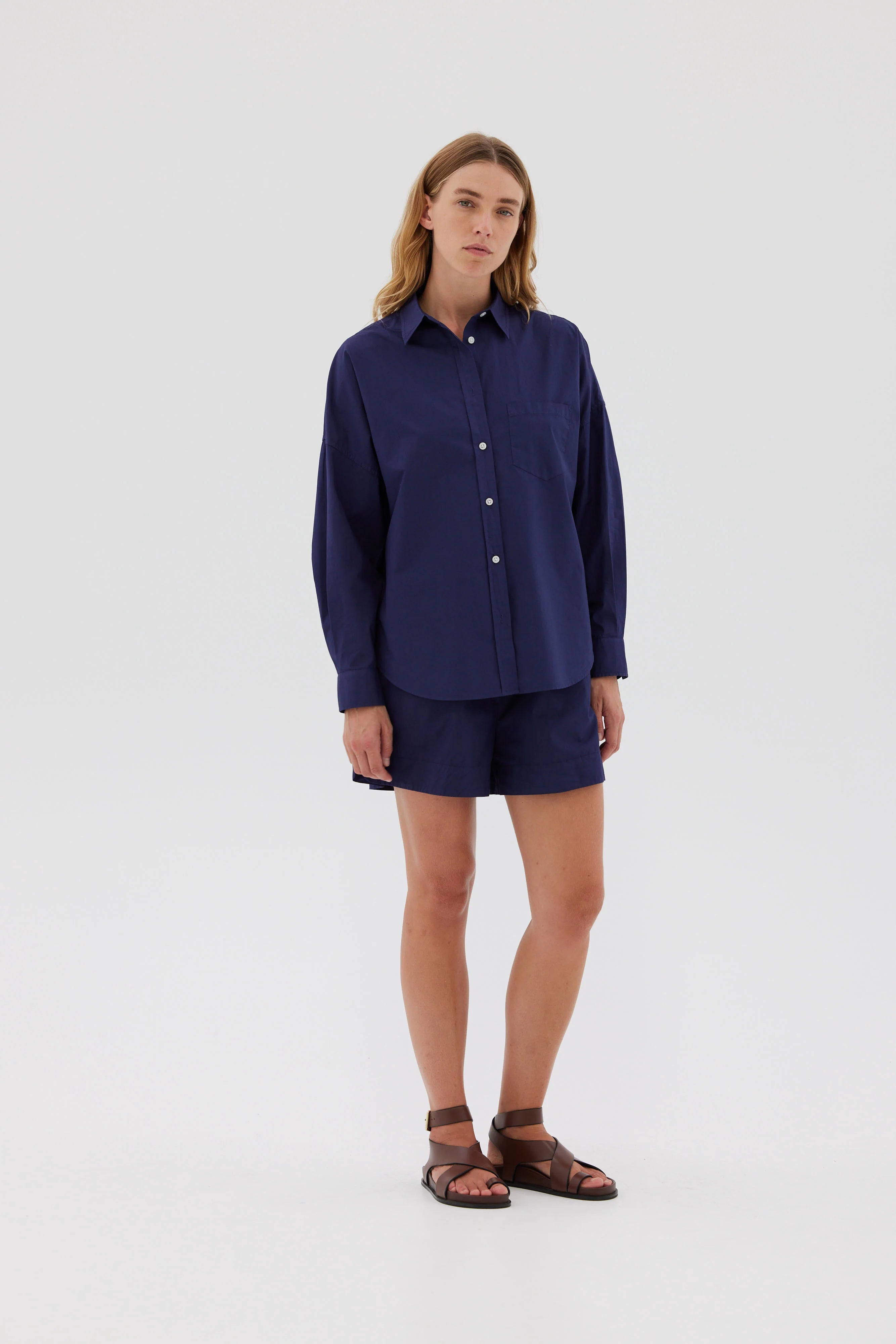 LMND Chiara Cotton Short in Navy