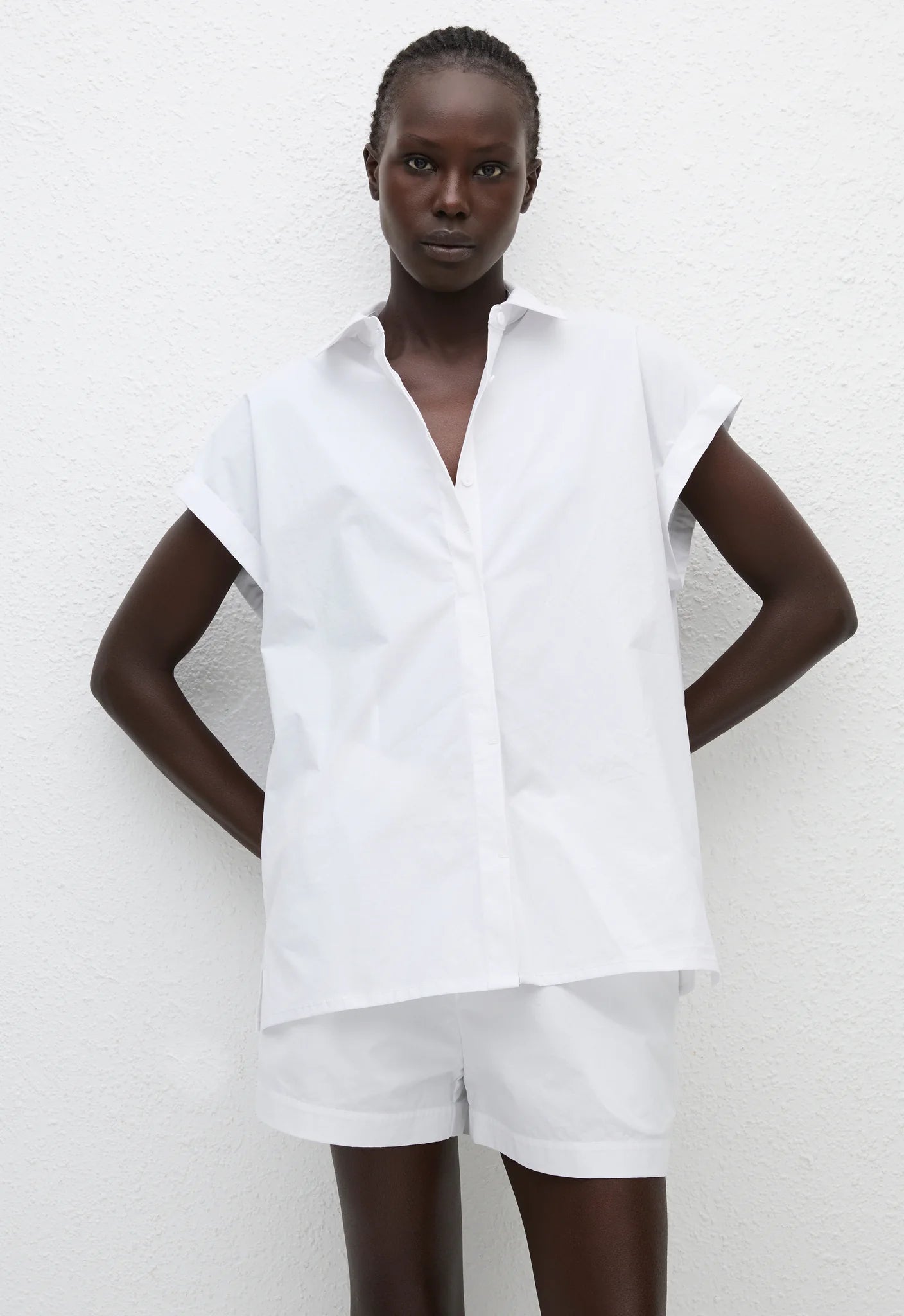 Matteau Relaxed Sleeveless Shirt in White