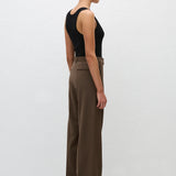 Matteau Relaxed Tailored Trouser in Coffee