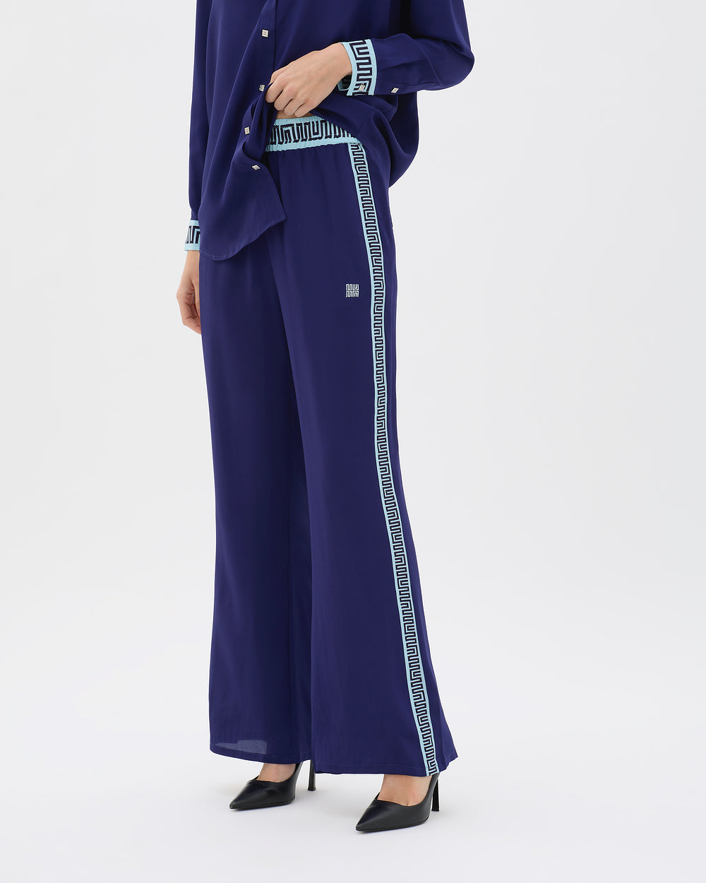 Muma World Deep Sea Contrast Pant in Navy