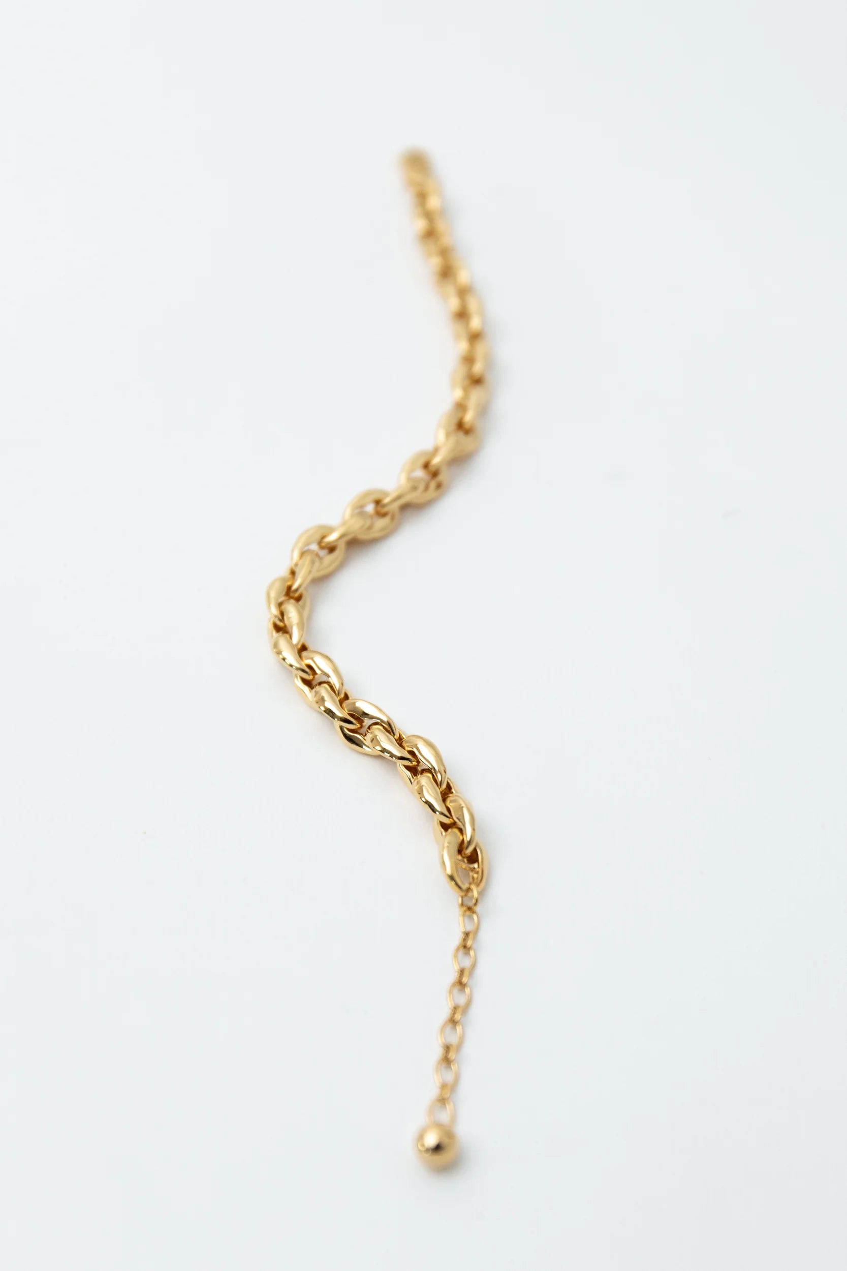 Nina Gordon Marina Chain Bracelet in Gold