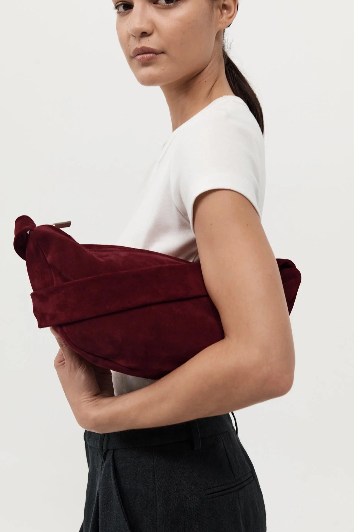 St Agni Soft Crescent Bag in Rouge