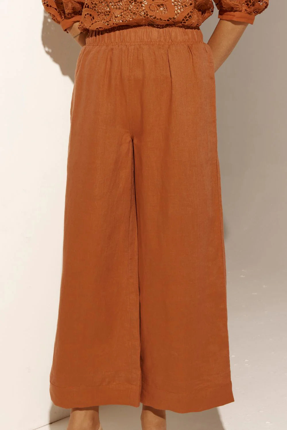 Zoe Kratzmann Wattage Pant in Toffee