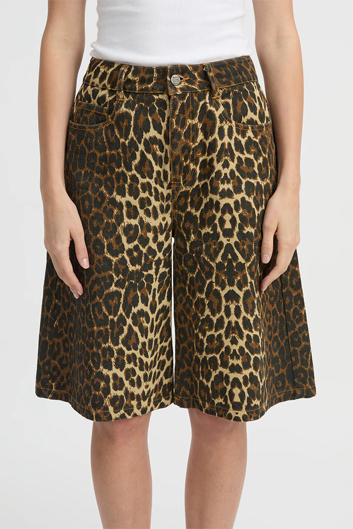 Blanca Velo Shorts in Leopard