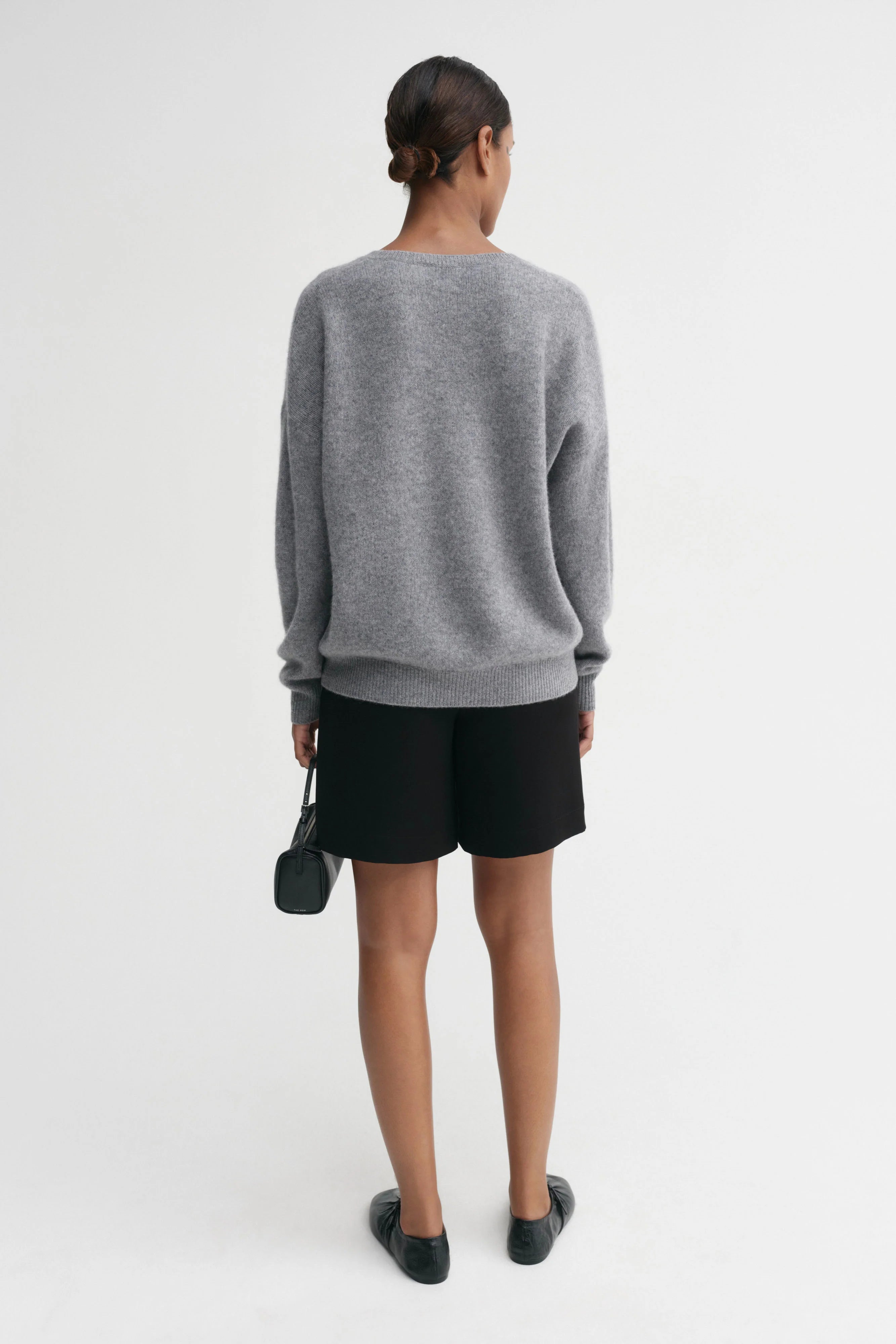 Almada Zaya V Neck Sweater in Grey