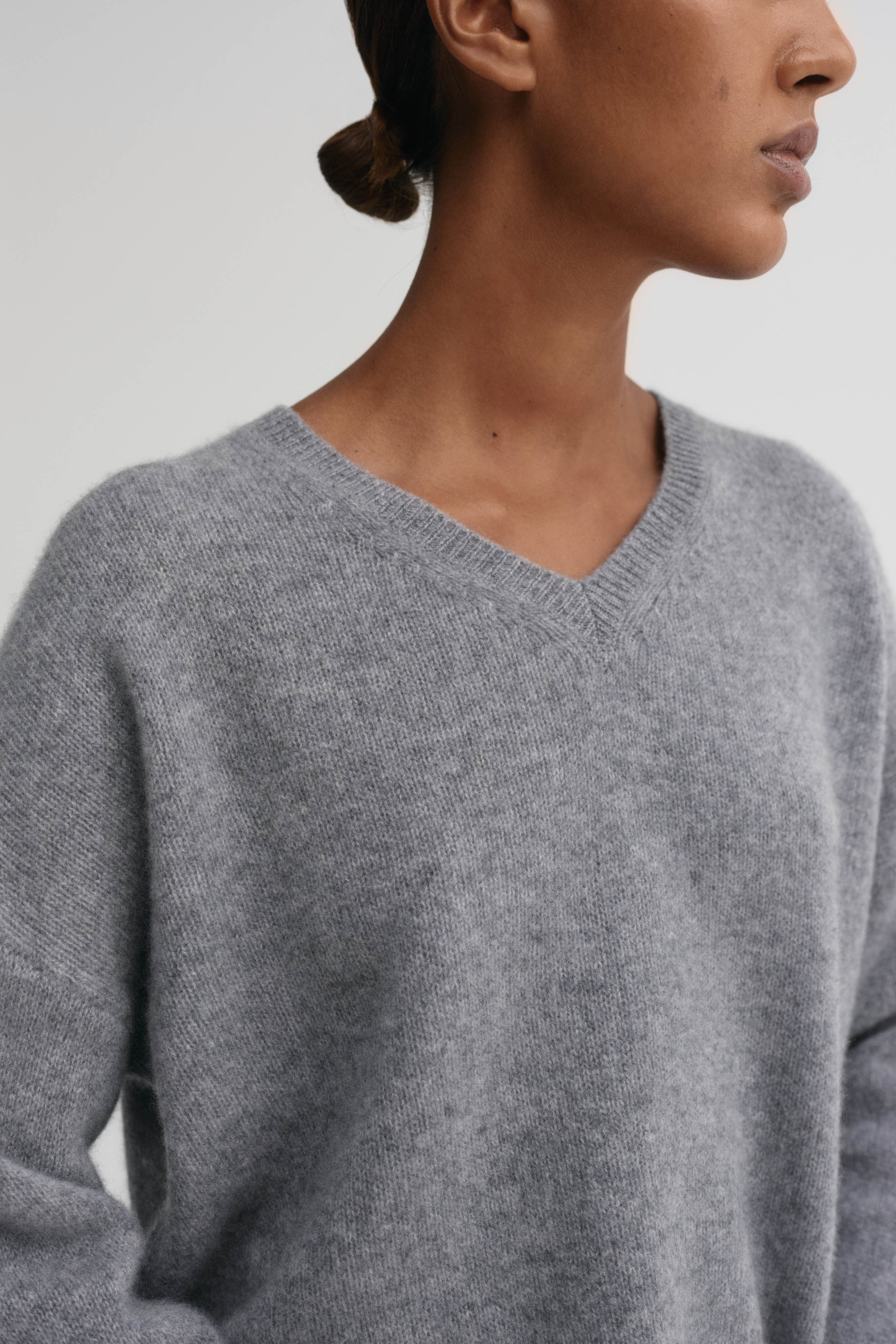 Almada Zaya V Neck Sweater in Grey