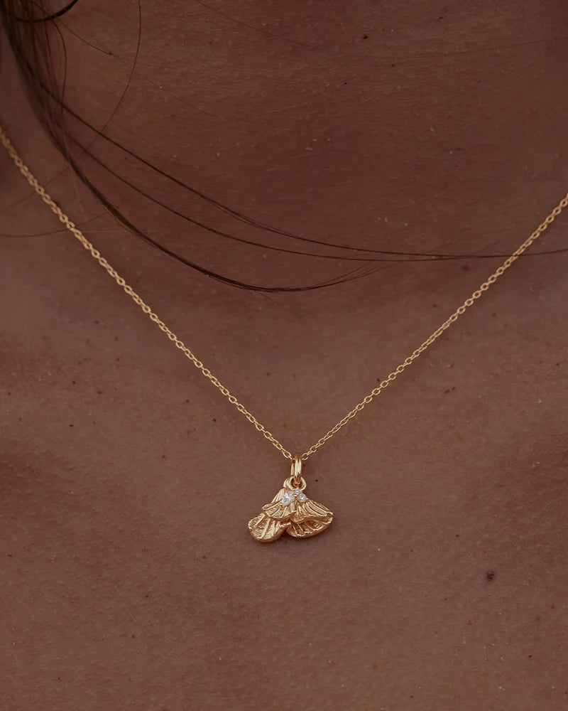 By Charlotte Ocean Whisper Necklace in 18K Gold Vermeil