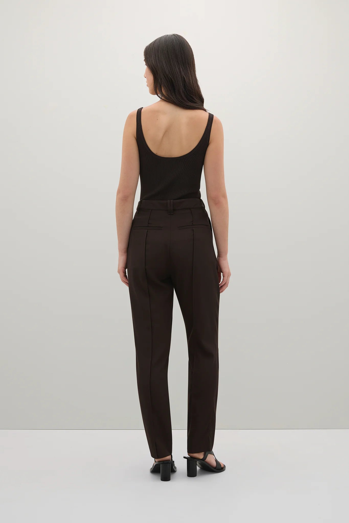 A Emery Verna Tank in Bistre