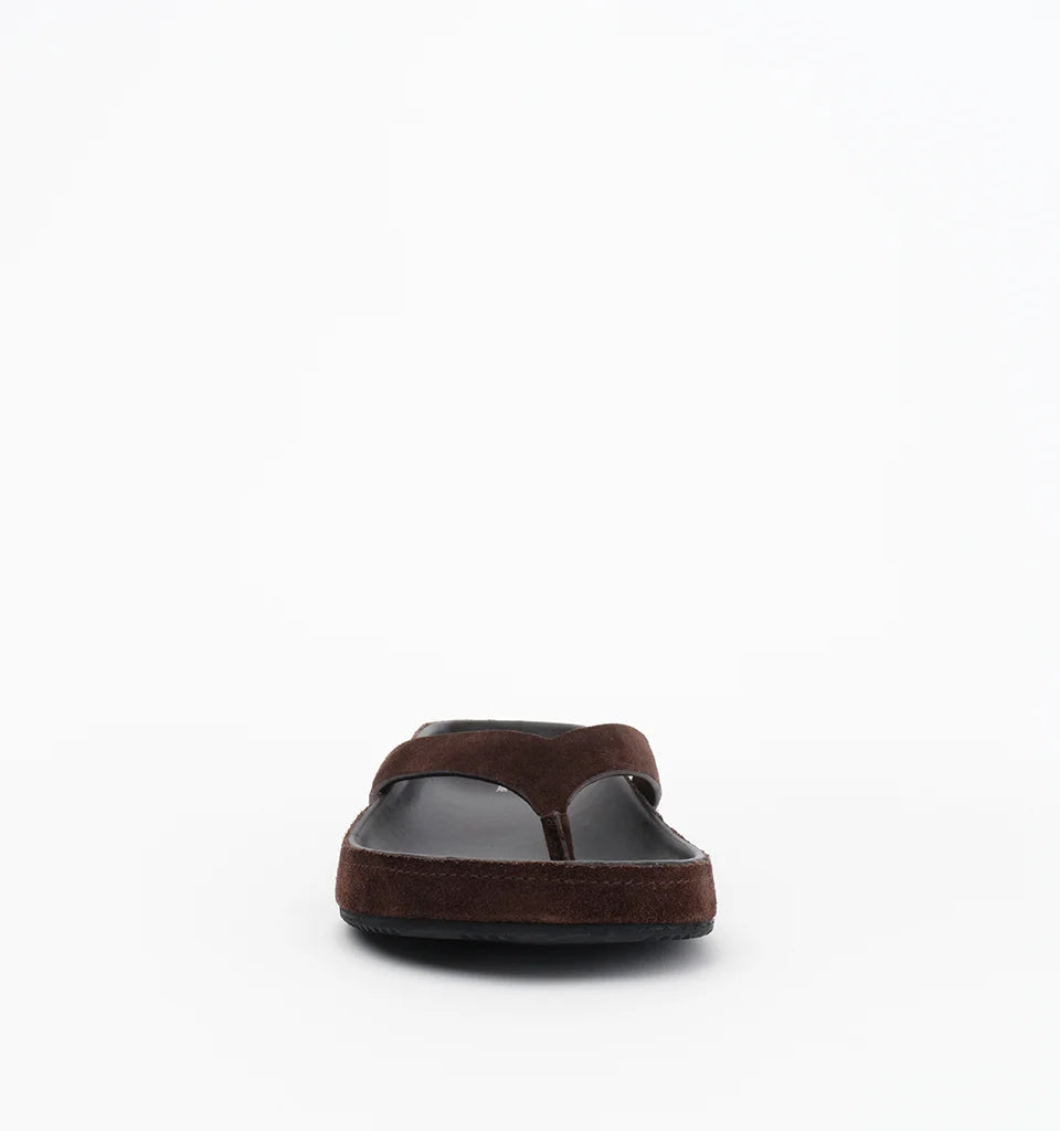 Alias Mae Akiko Flat in Choc Suede - styled look
