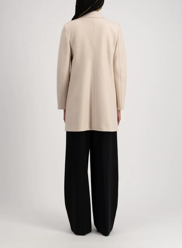 A short light coat hot sale