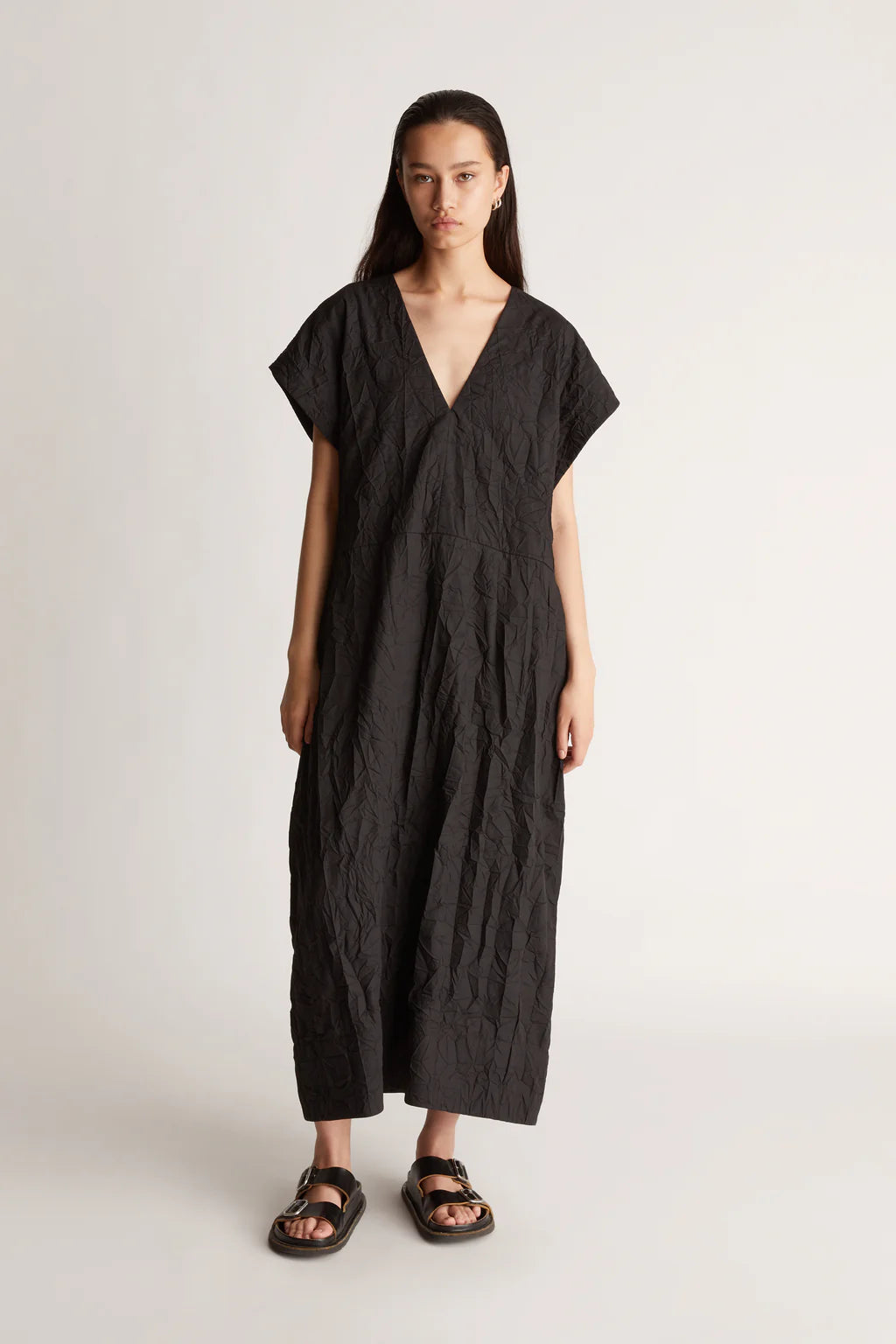 Weber V-Neck Dress | Black