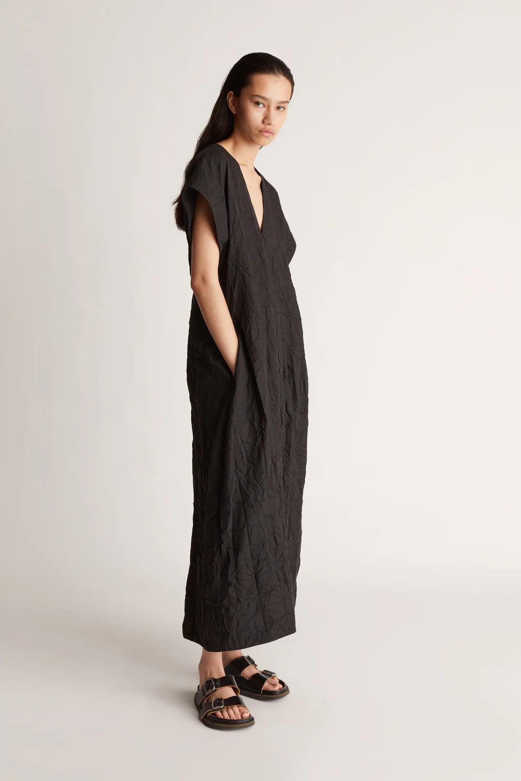 Weber V-Neck Dress | Black